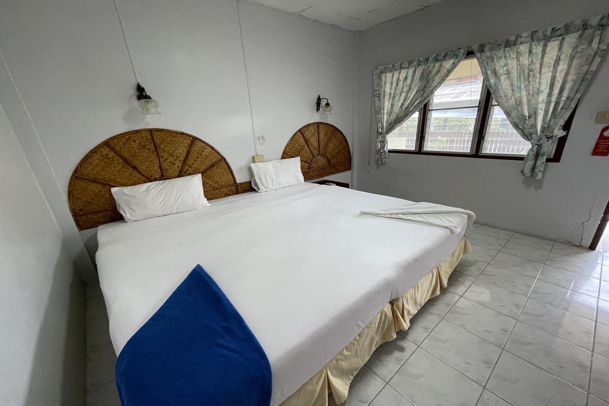 Sea Breeze Bungalow Ламаи-Бич Экстерьер фото