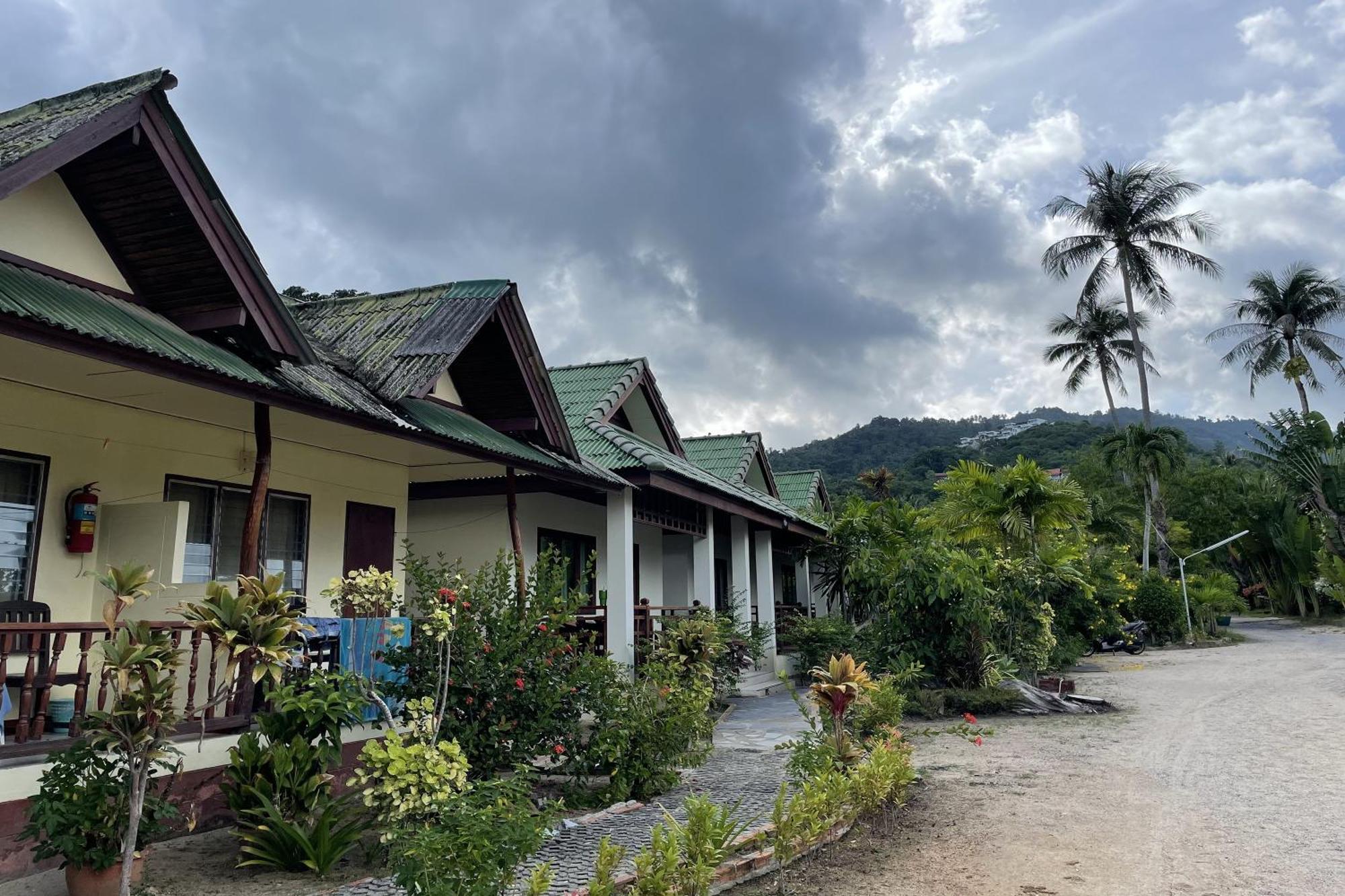 Sea Breeze Bungalow Ламаи-Бич Экстерьер фото